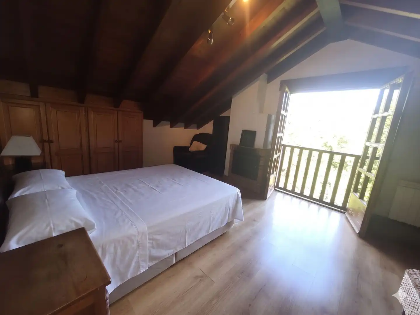 Dormitori de Casa o xalet de lloguer en Villaviciosa amb Calefacció, Terrassa i Traster
