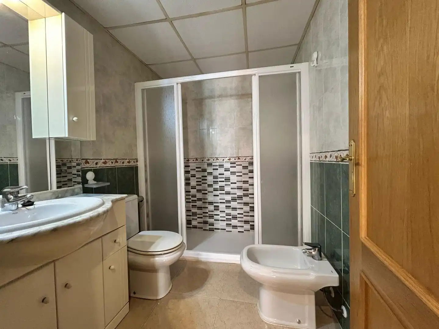 Badezimmer von Wohnung zum Verkauf in Águilas