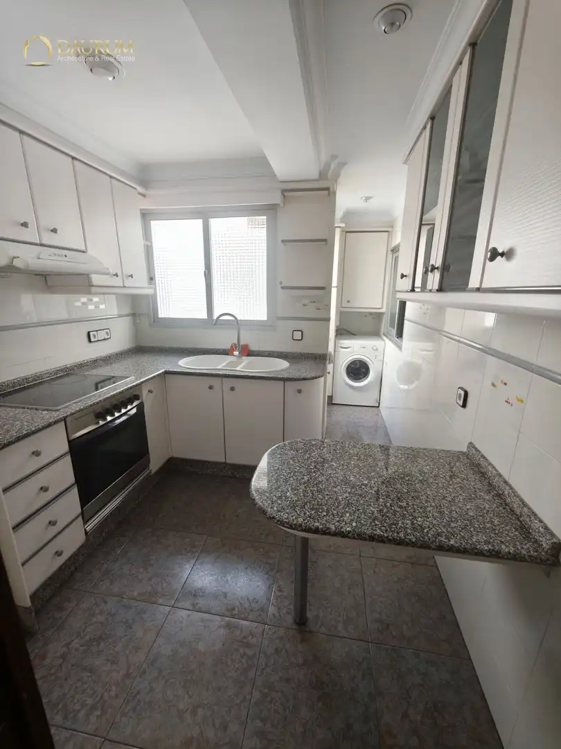 Cuina de Pis en venda en Alaquàs amb Aire condicionat i Terrassa