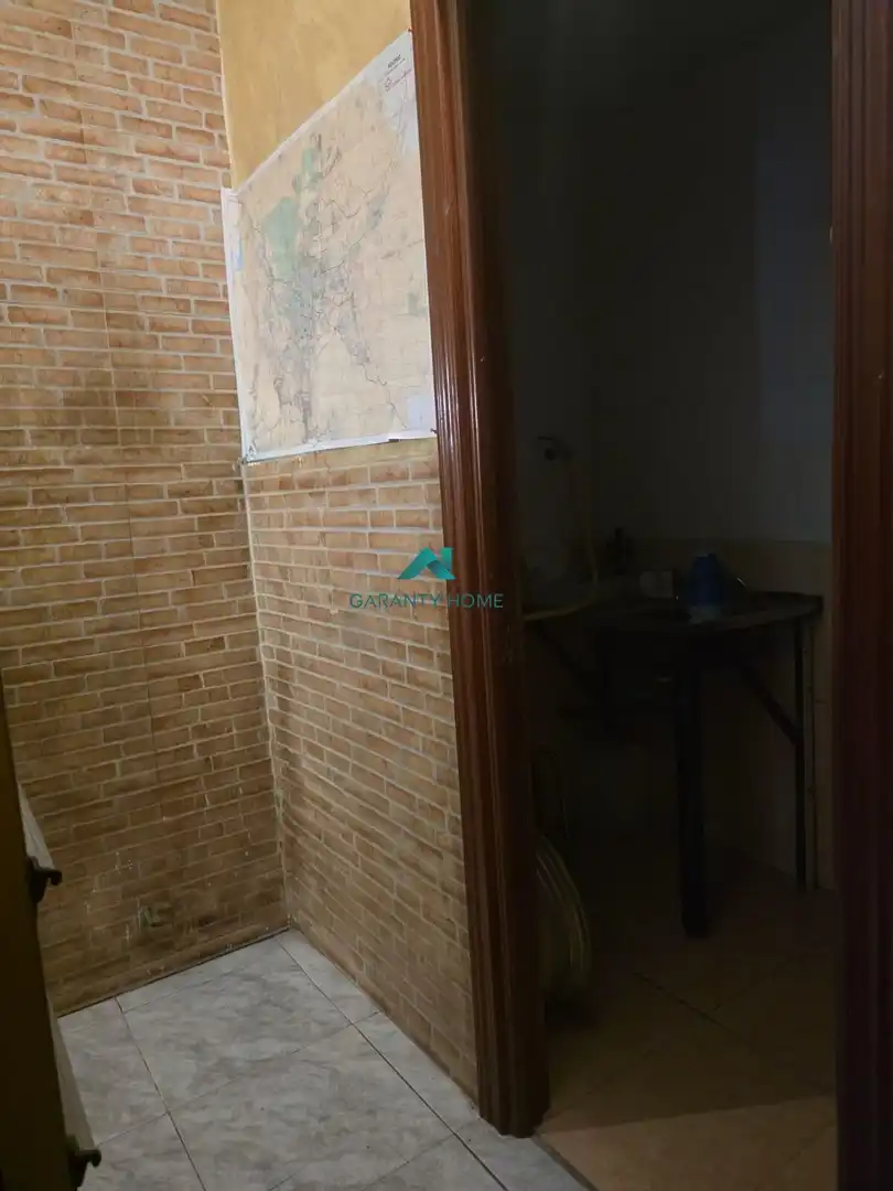 Bathroom of Commercial properties for sale in Alcorcón