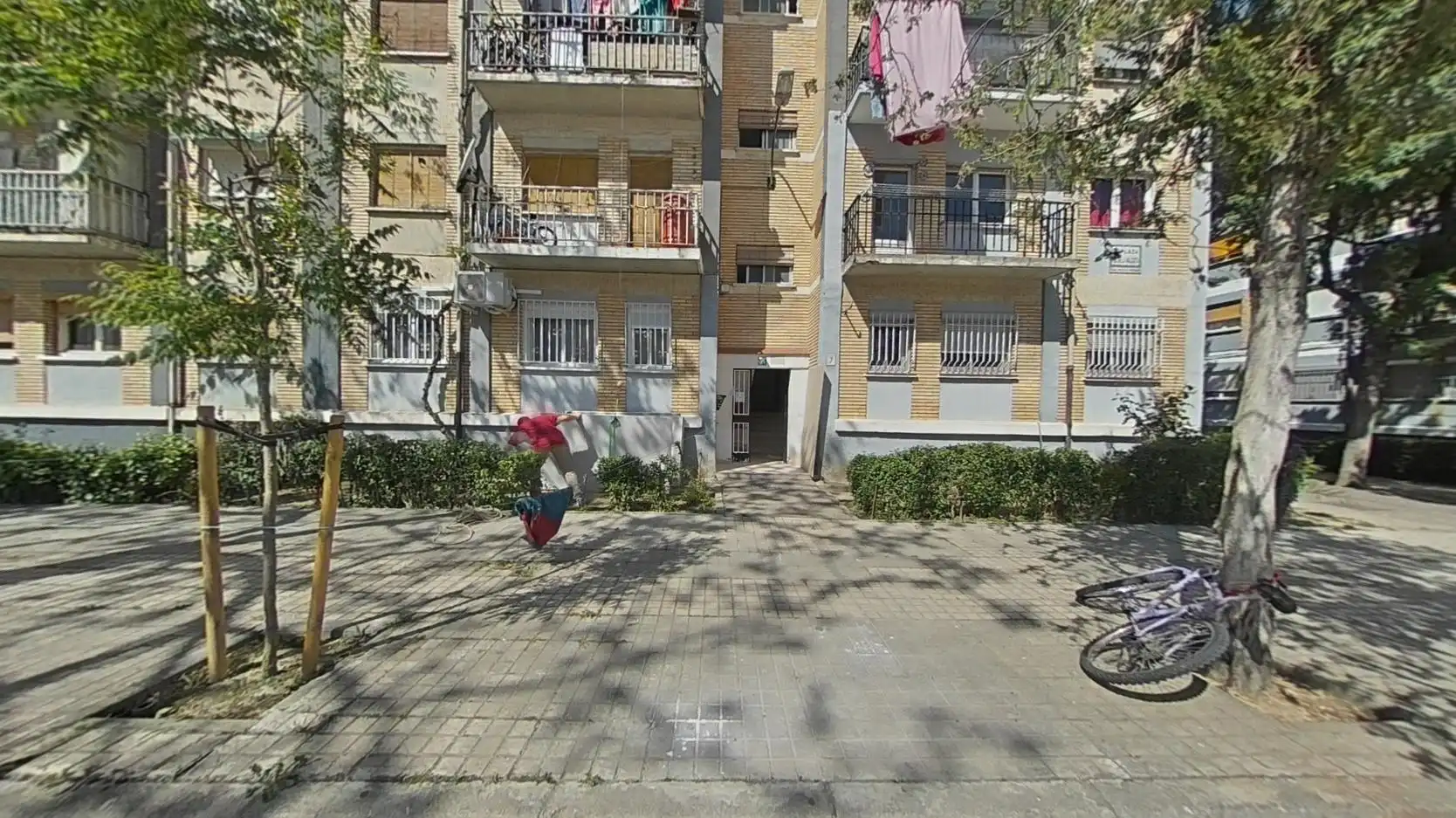 Vista exterior de Piso en venta en Zaragoza con Calefacción, Parquet y Horno