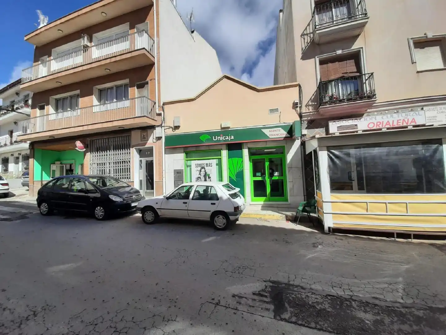 Local en venda en Oria