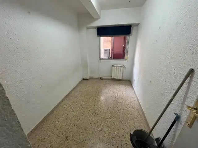 Flat for sale in Canal Imperial, San José Alto