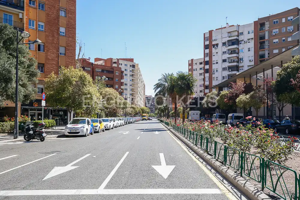 Vista exterior de Pis de lloguer en Valencia amb Aire condicionat, Calefacció i Moblat