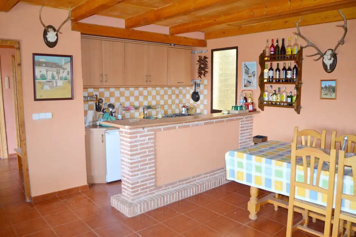 Casa rústica en venda a Valdepeñas, imagen 3
