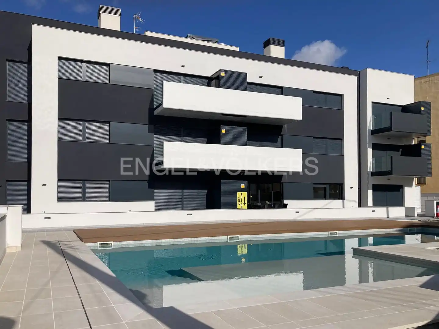Exterior view of Flat for sale in Cubelles  with Air Conditioner, Heating and Terrace