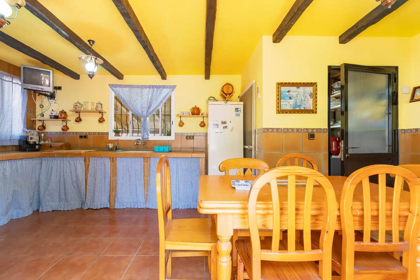 Cocina de Casa o chalet en venta en Montserrat con Aire acondicionado, Jardín privado y Terraza