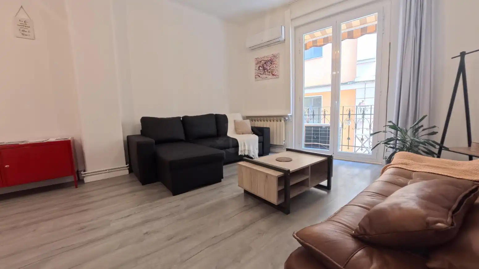 Sala d'estar de Pis en venda en  Logroño amb Aire condicionat, Calefacció i Parquet