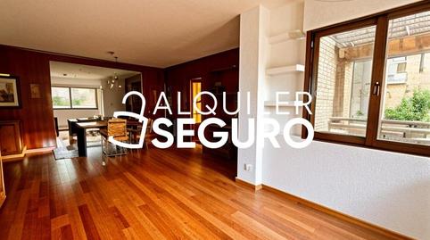 Photo 3 of Flat to rent in De las Cañas, Colina, Madrid