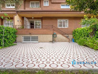 Vista exterior de Casa o xalet en venda en Alcorcón