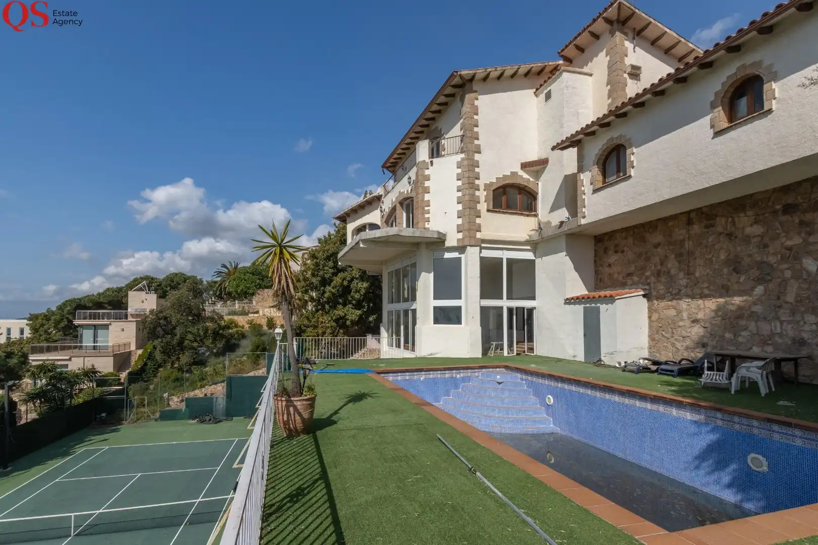 Villa avec piscine à vendre à Roca Grossa