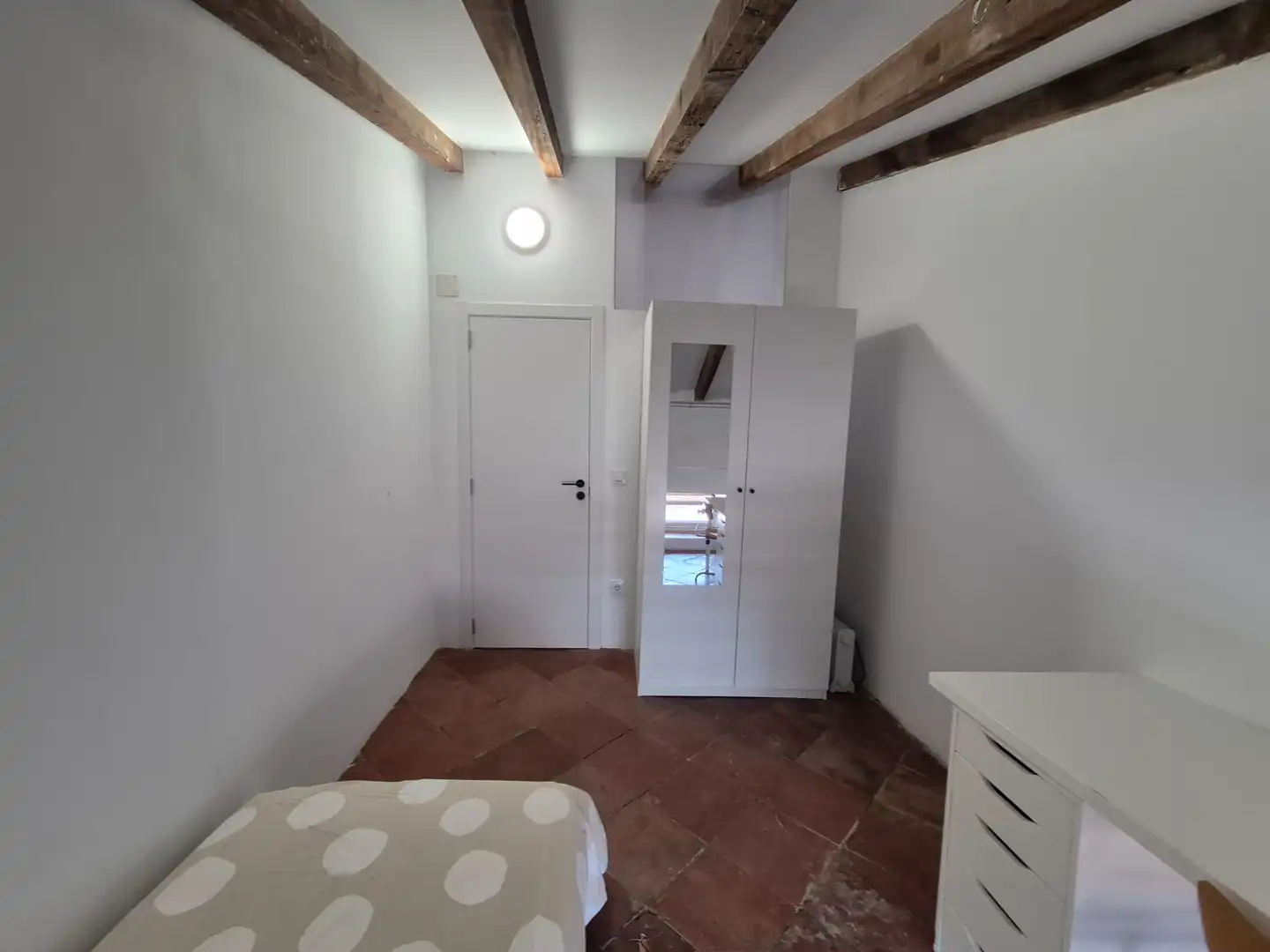 Habitación en Carrer dels Cadirers, 13, El Mercat