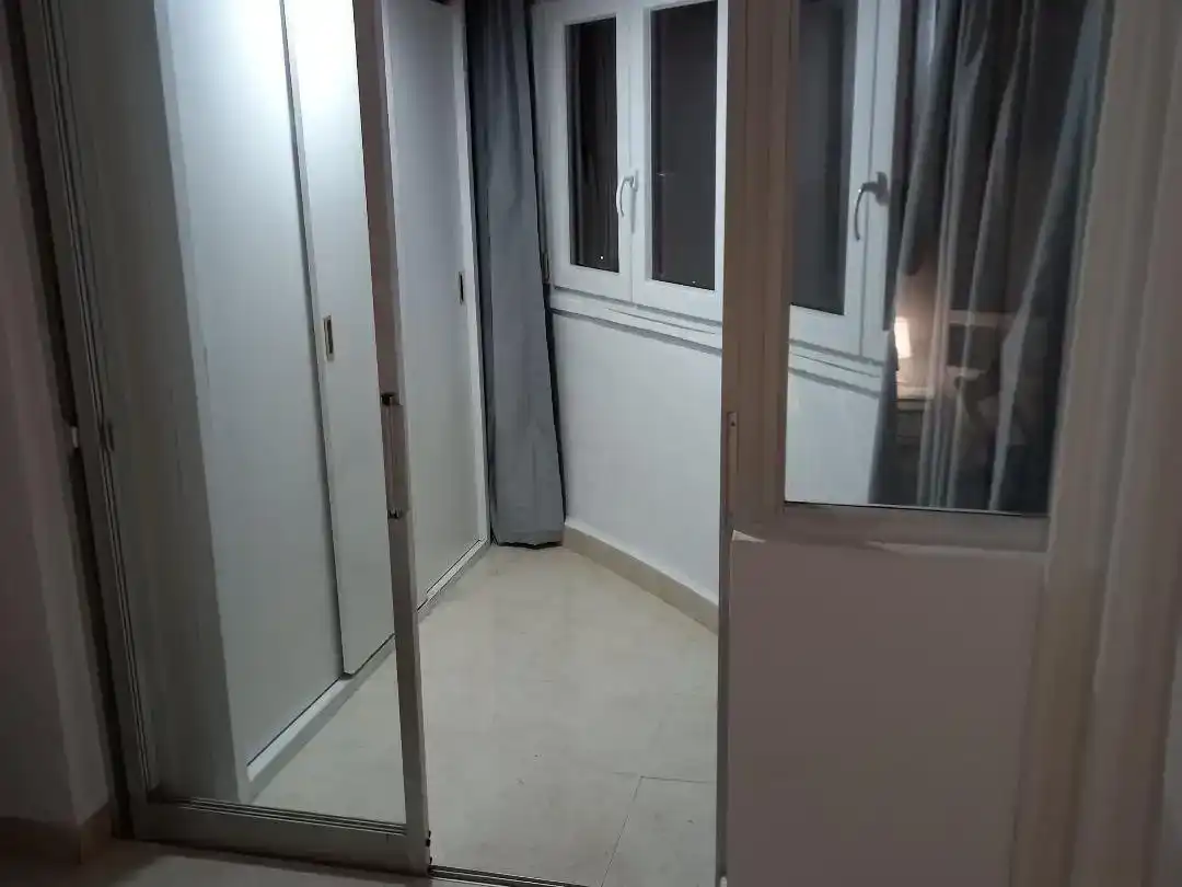 Dormitori de Pis de lloguer en San Fernando amb Moblat i Balcó
