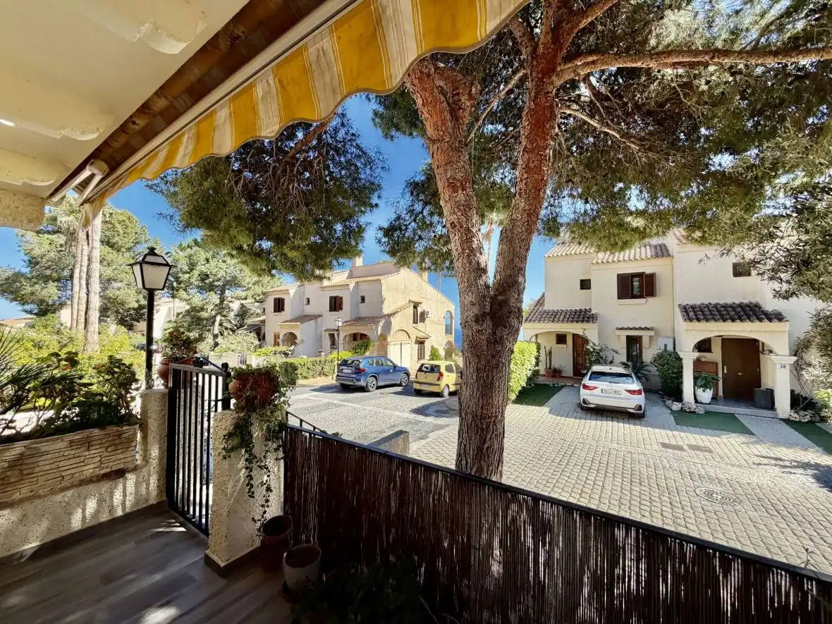 Bungalow con piscina en venta en Avenida de Escandinavia, imagen 26