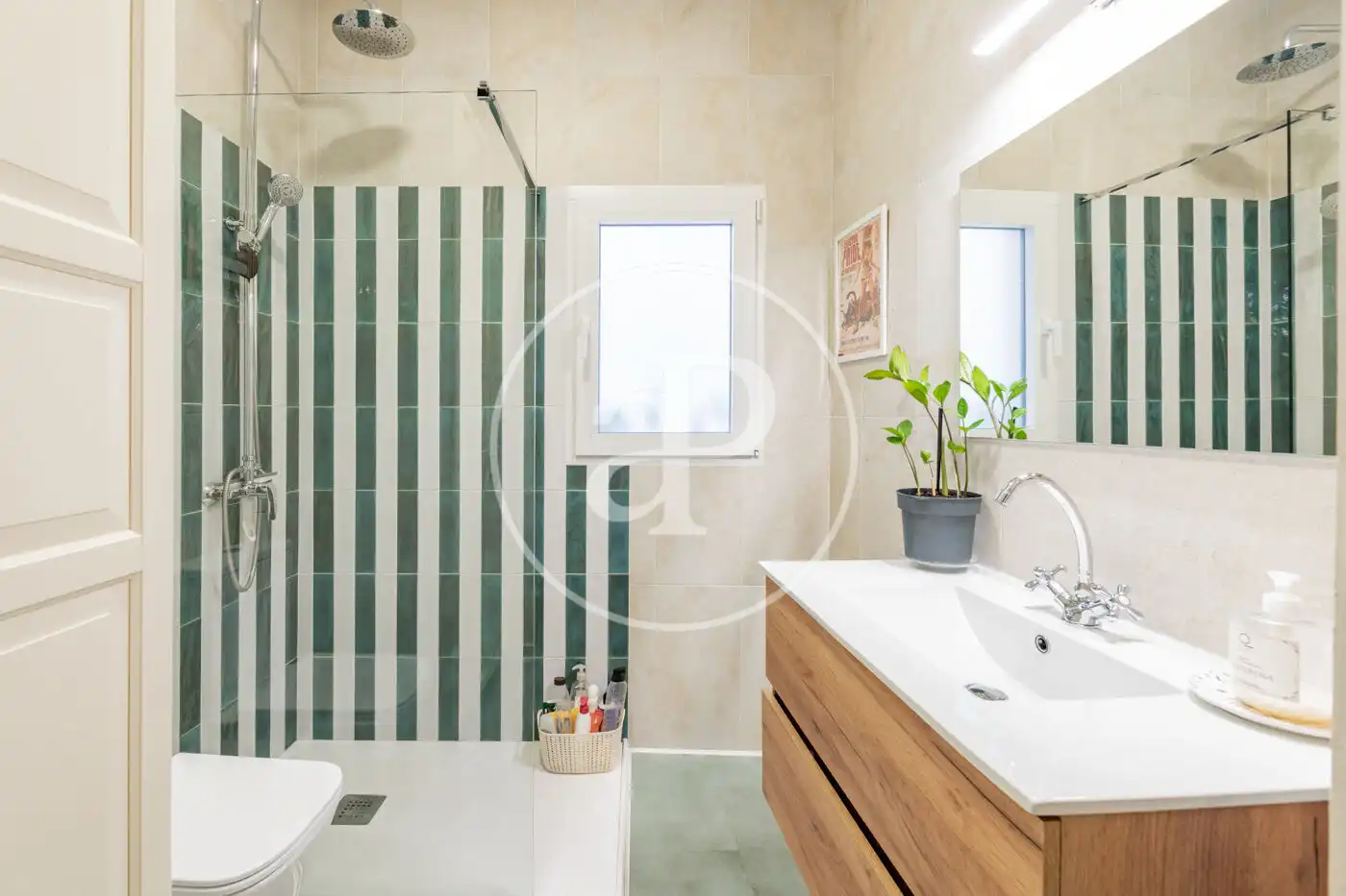 Baño de Piso en venta en Madrid con Aire acondicionado, Calefacción y Trastero
