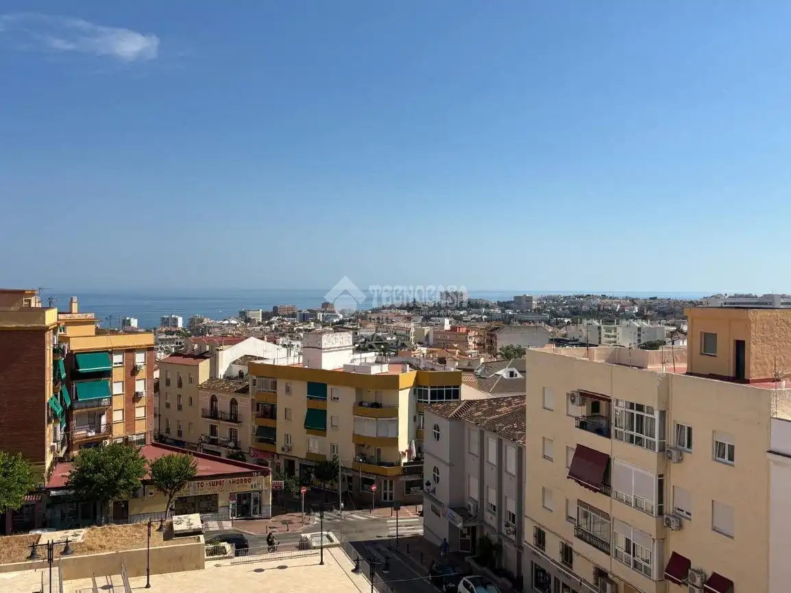 Vista exterior de Piso en venta en Benalmádena con Aire acondicionado y Terraza