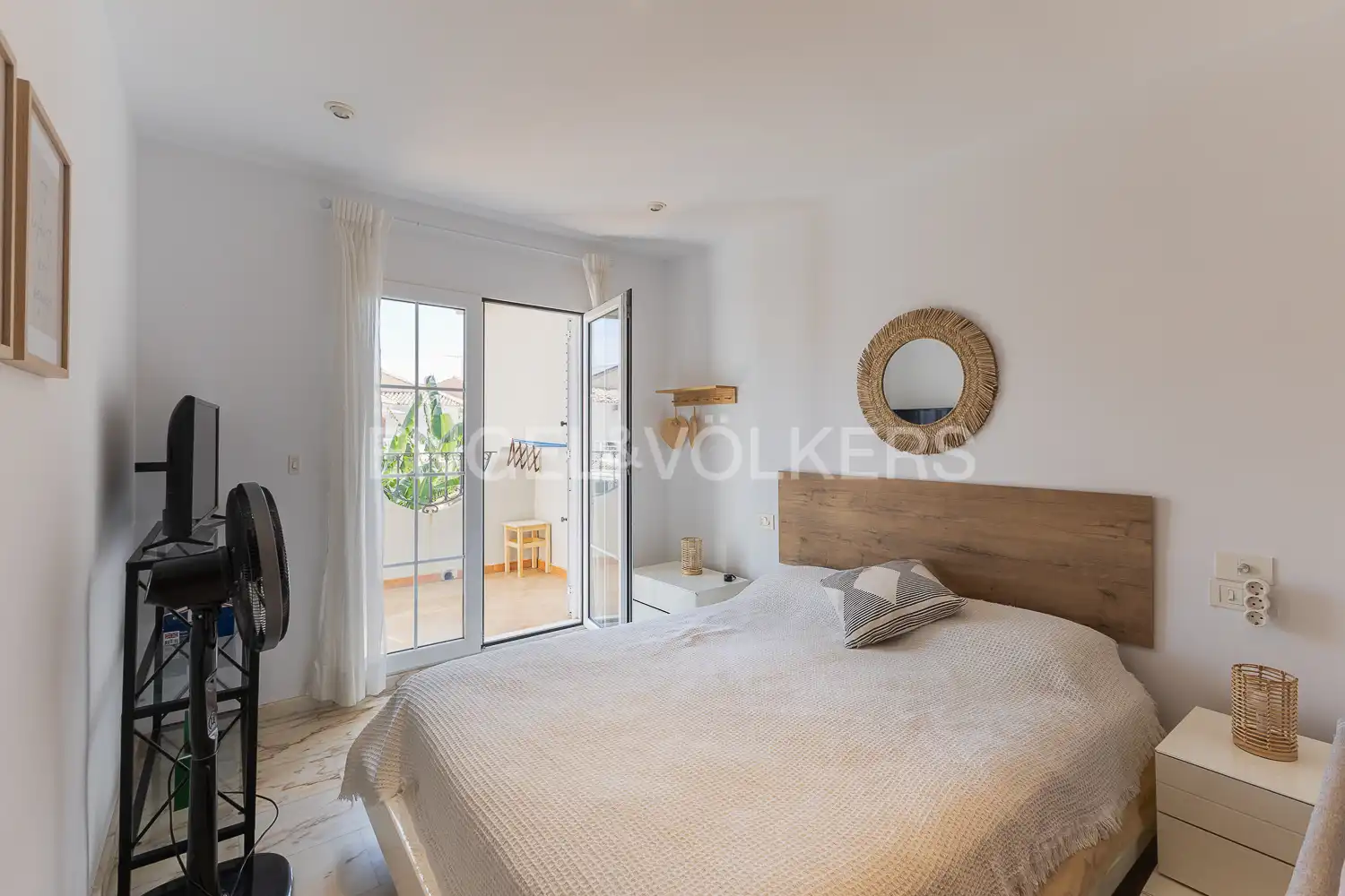 Bedroom of Houses for sale in El Puig de Santa Maria  with Air Conditioner, Heating and Private garden