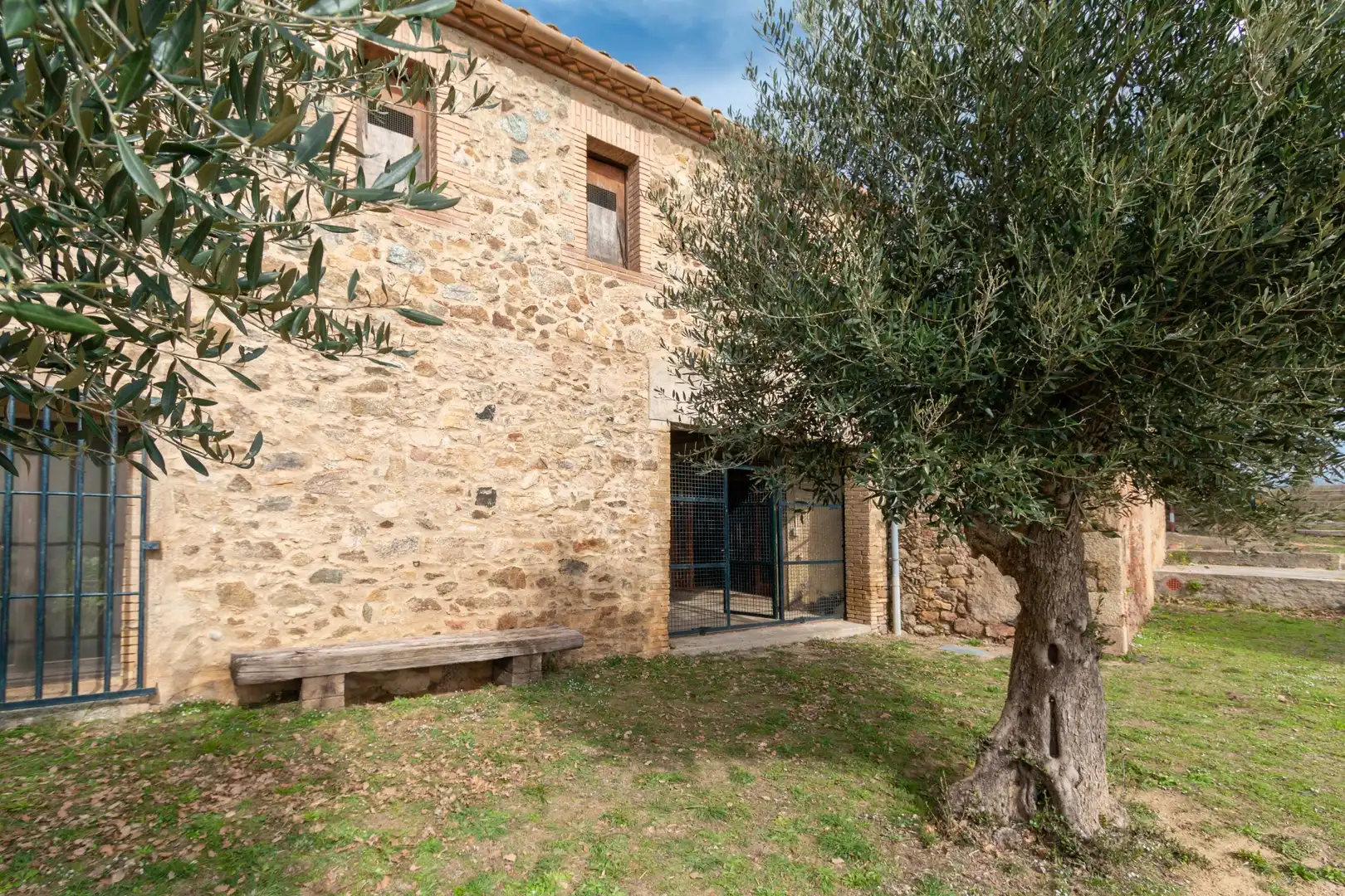Vista exterior de Finca rústica en venta en Capmany con Calefacción, Jardín privado y Terraza