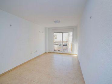Piso con ascensor en venta en C/ Los Postigos