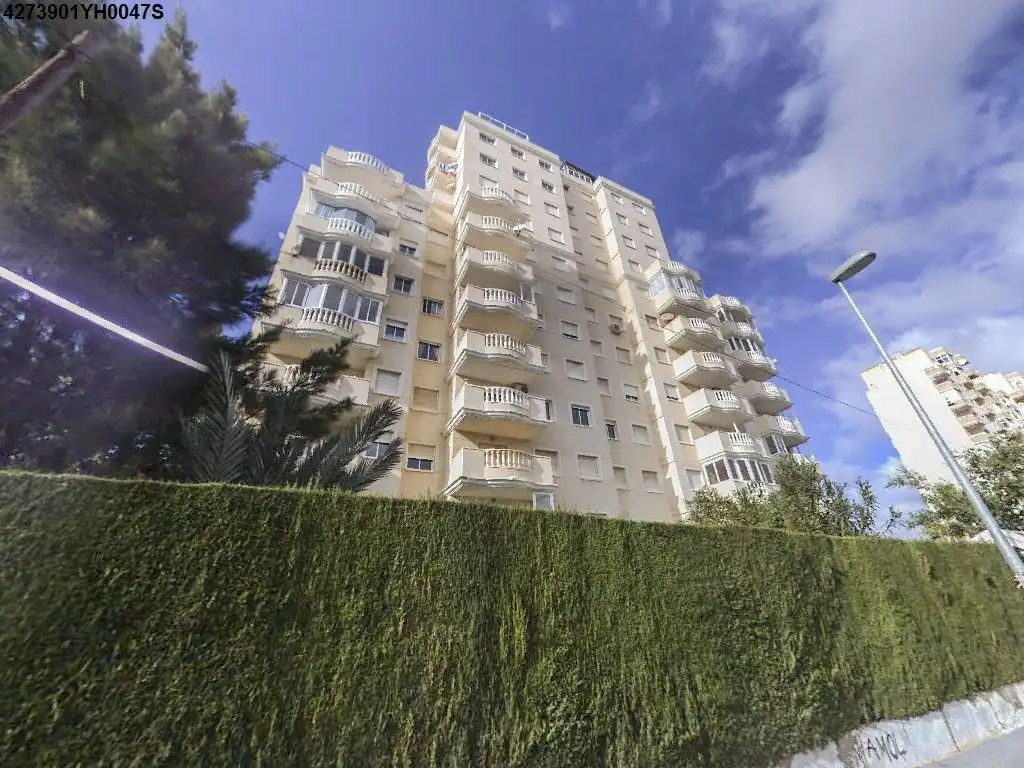 Apartament amb terrassa en venda a Calle Joven Pura 69