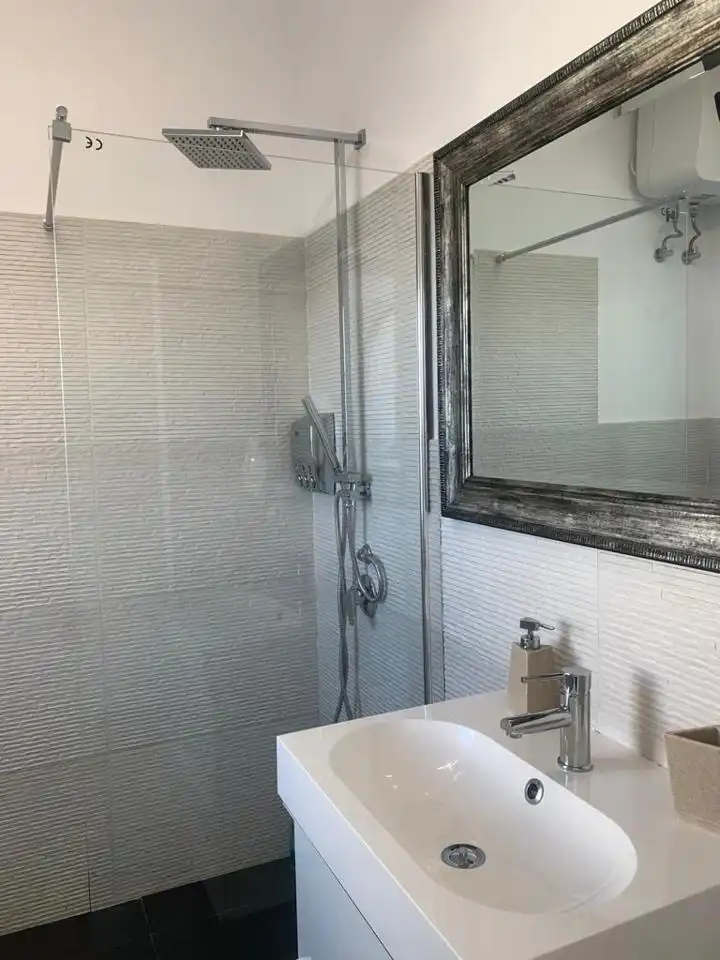 Baño de Dúplex de alquiler en San Bartolomé de Tirajana con Aire acondicionado, Amueblado y Internet