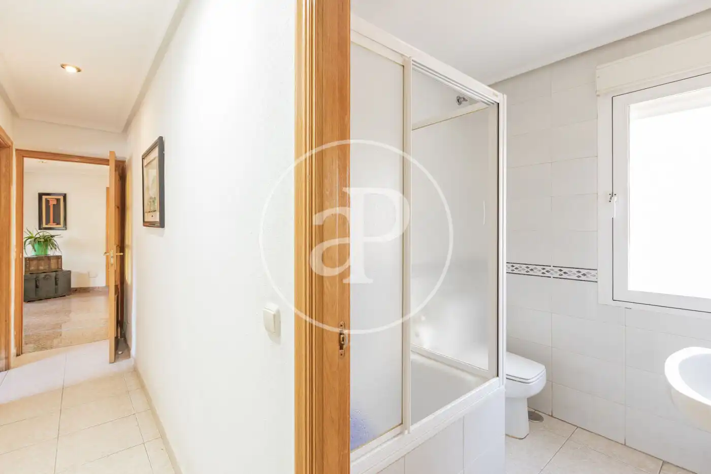 Bathroom of Houses for sale in Las Rozas de Madrid  with Air Conditioner, Heating and Private garden