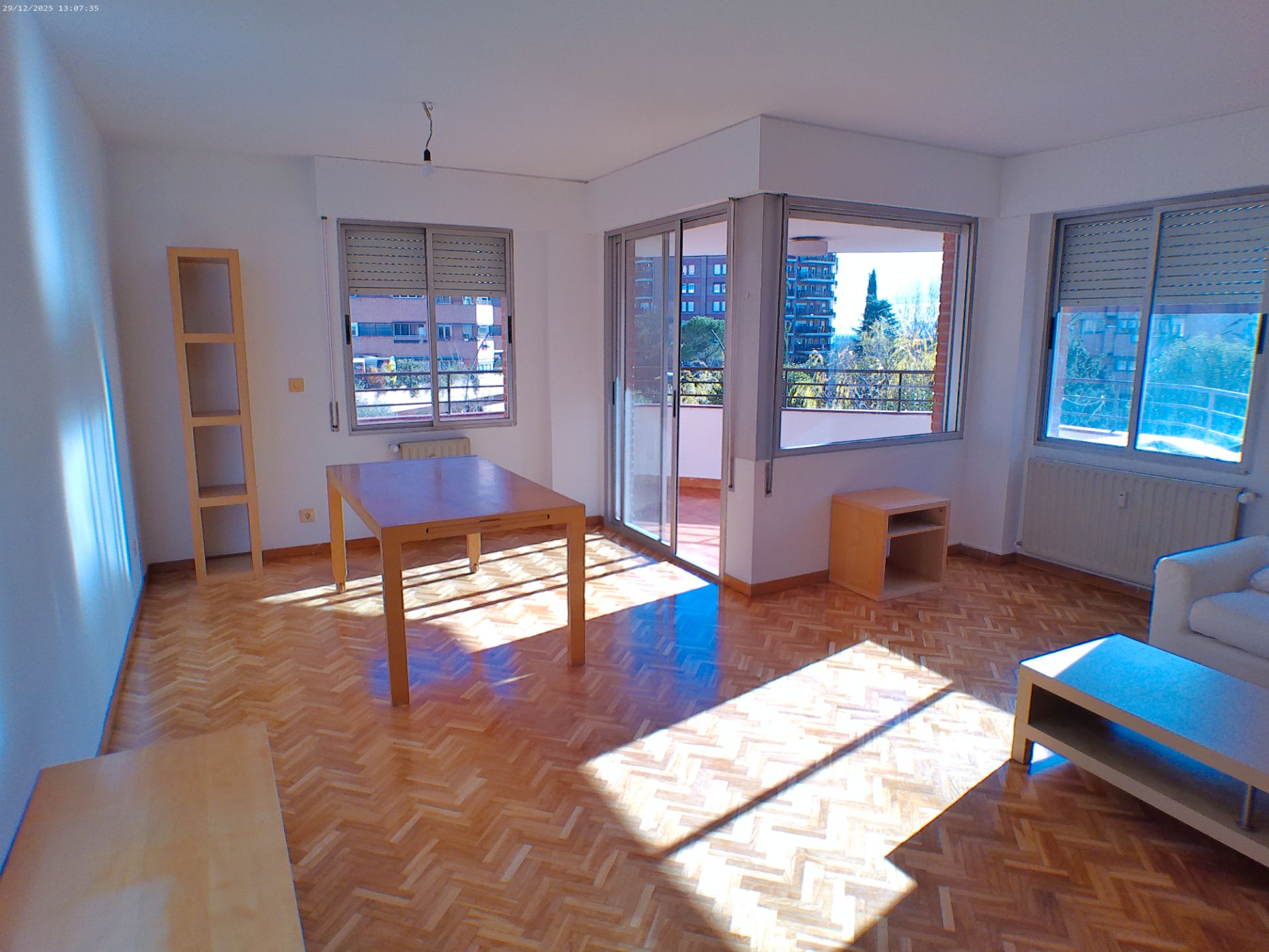 Bedroom of Flat to rent in Tres Cantos  with Air Conditioner, Heating and Parquet flooring