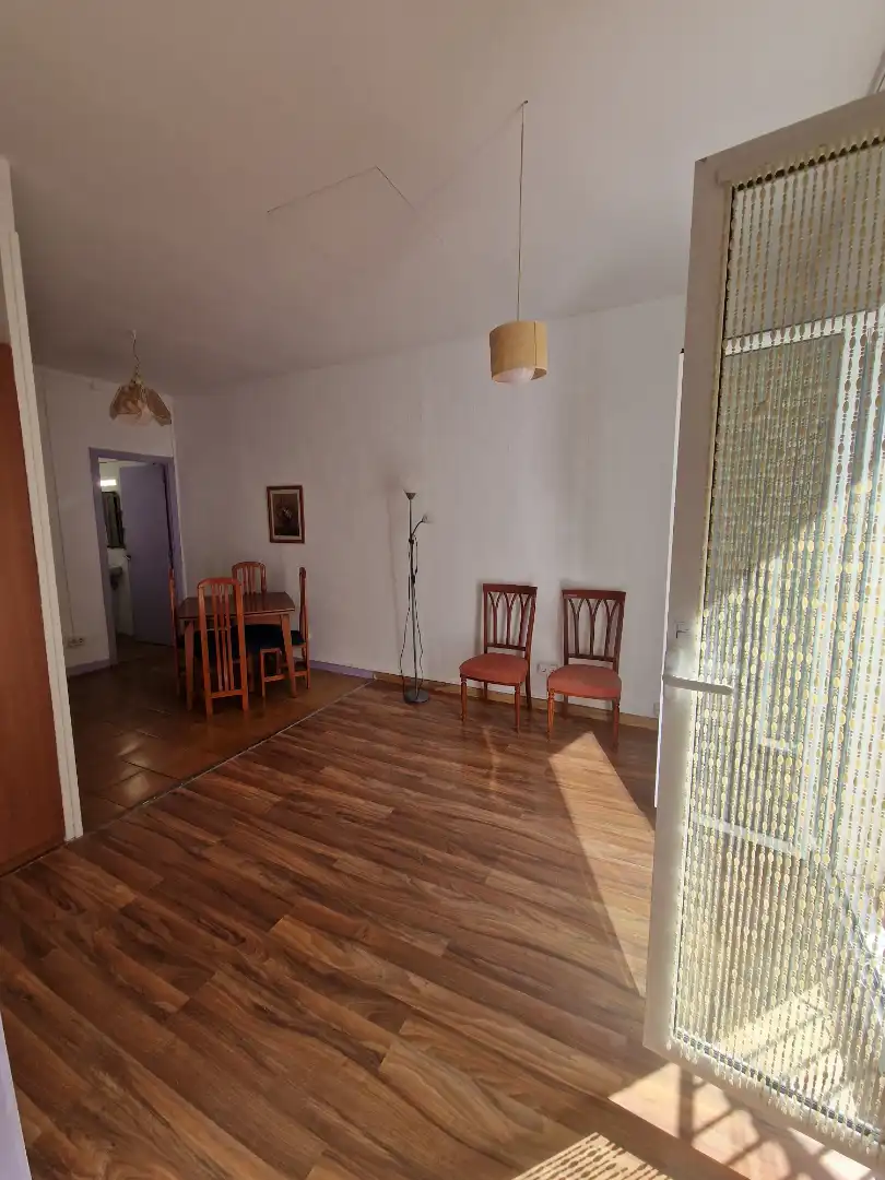 Sala d'estar de Pis de lloguer en Barcelona amb Moblat i Rentadora