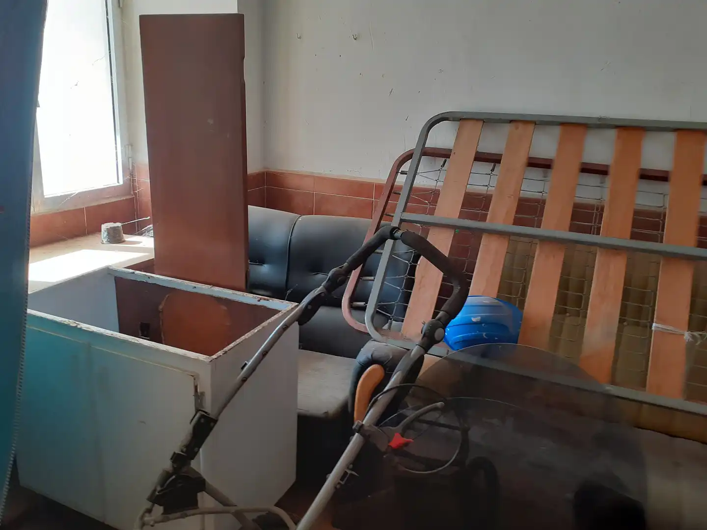 Houses for sale in Valenzuela de Calatrava  with Air Conditioner, Heating and Storage room