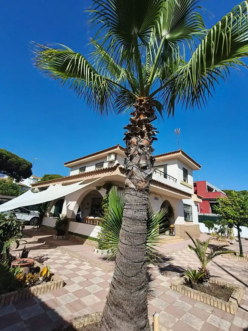 Chalet en venta en Urbasur, imagen 2
