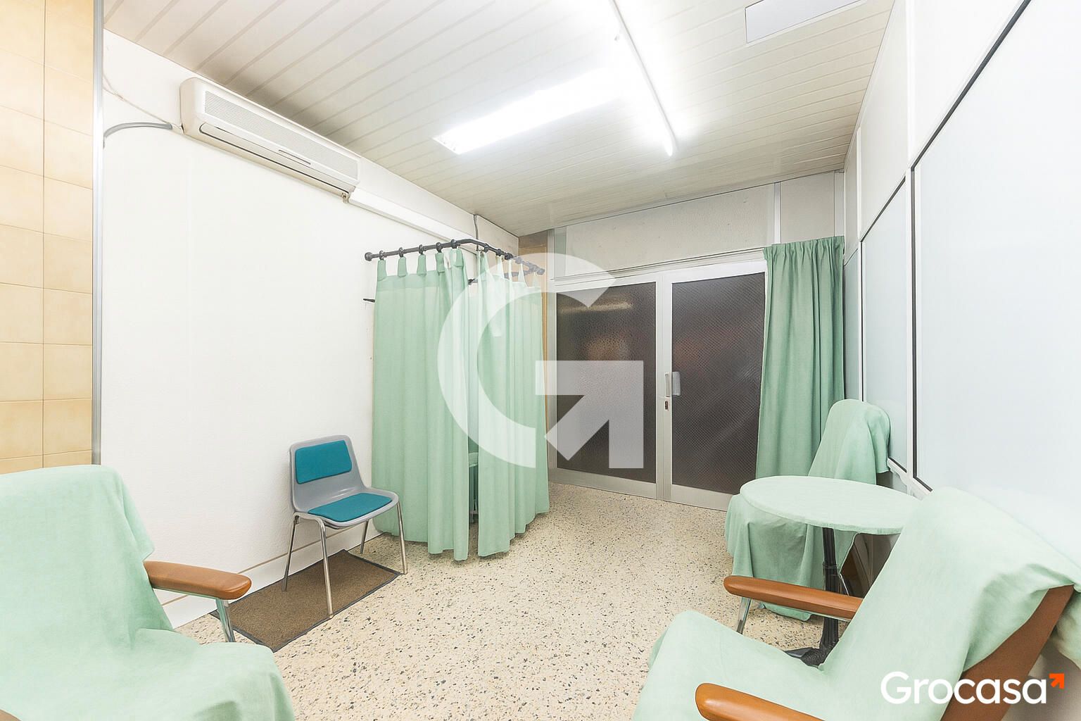 Premises for sale in Sant Boi de Llobregat  with Air Conditioner