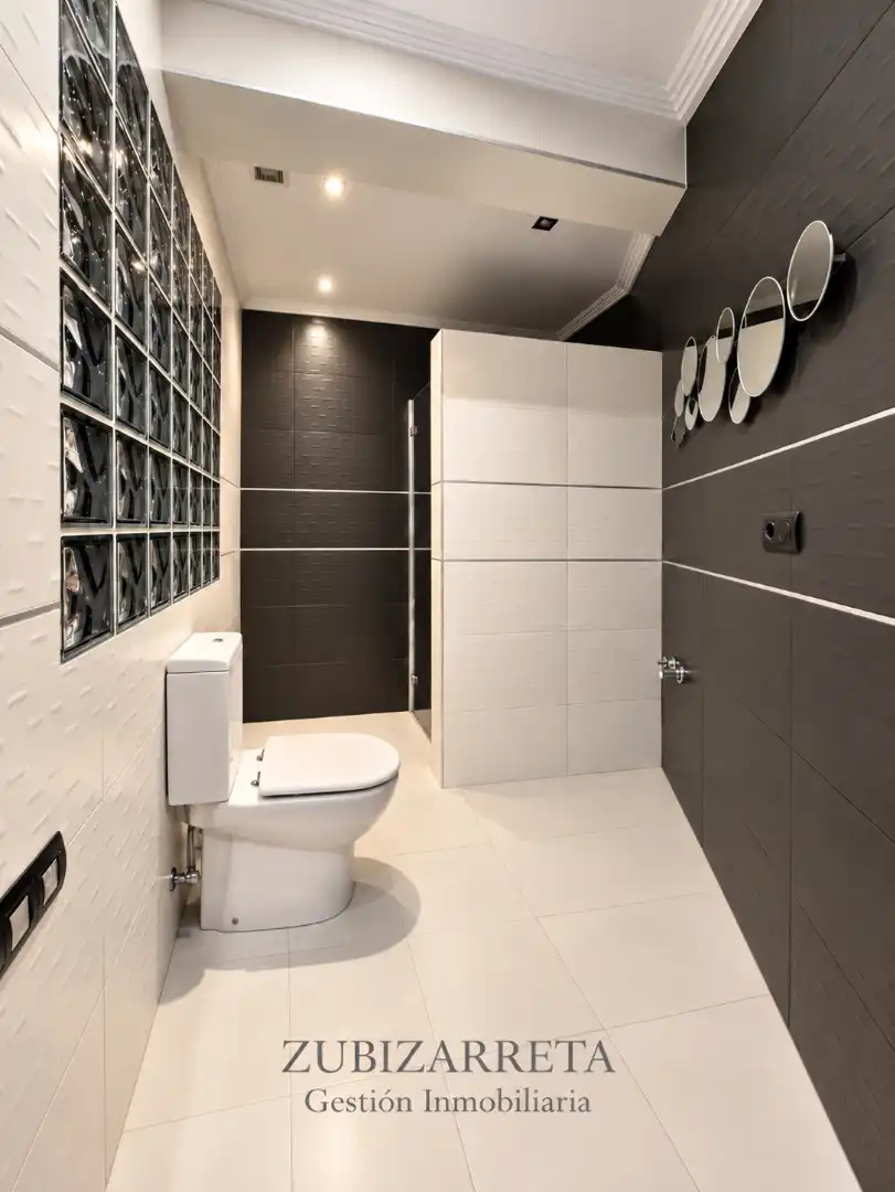 Bathroom of Duplexes for sale in Ermua, Bizkaia