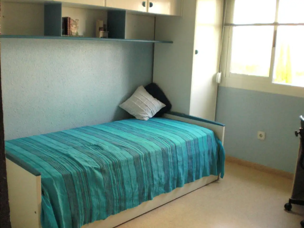 Dormitori de Casa o xalet de lloguer en Alicante / Alacant amb Aire condicionat, Terrassa i Piscina