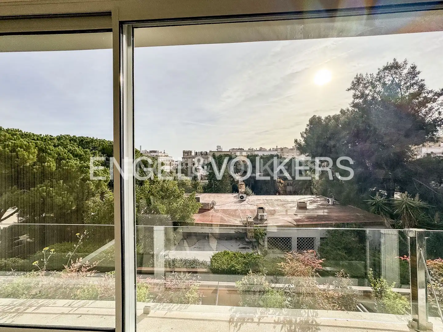 Balcony of Flat for rent in Barcelona  with Air Conditioner, Heating and Parquet flooring