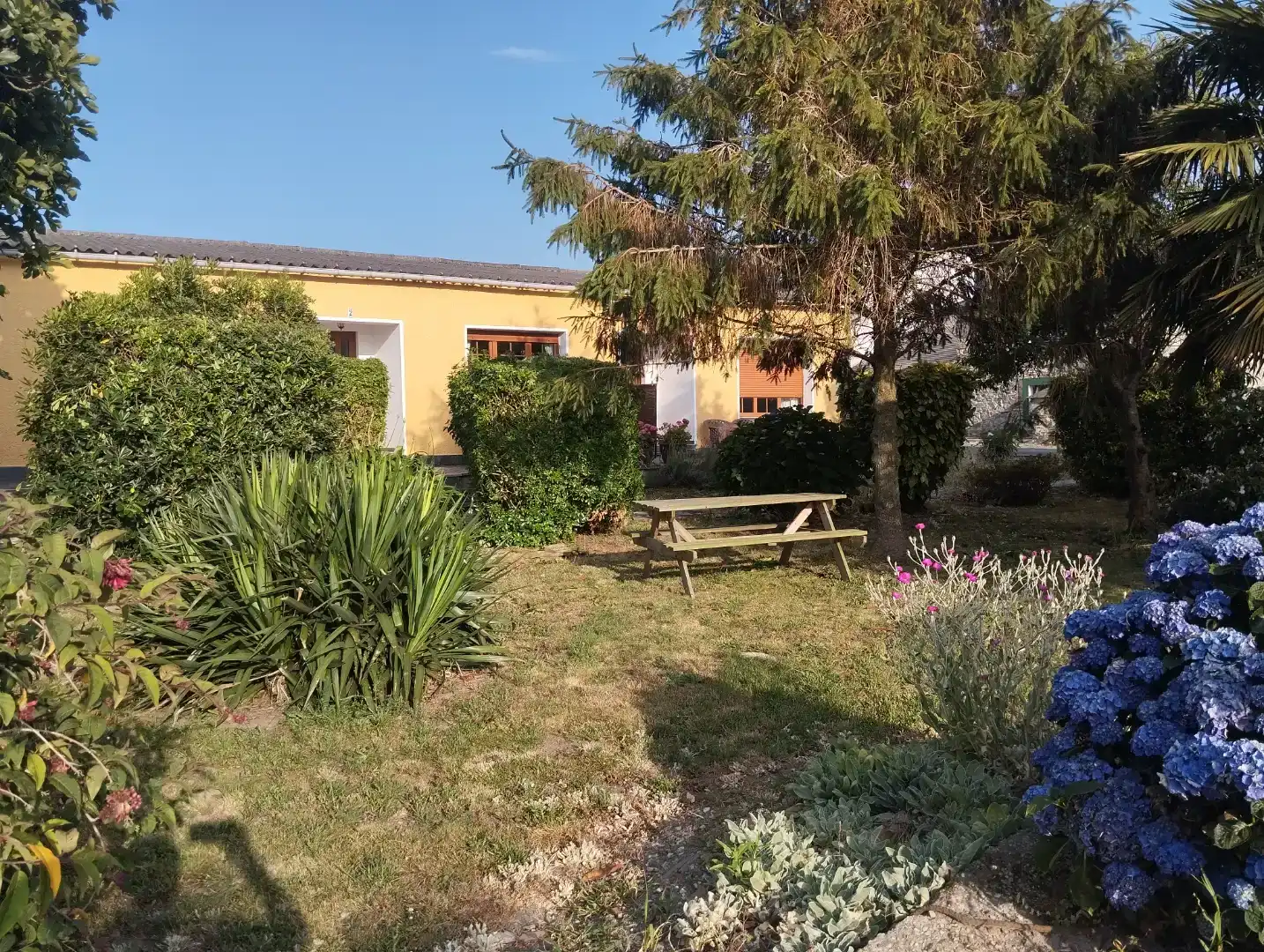 Garten von Wohnungen zur Miete in Riós mit Parkett, Möbliert und Ofen
