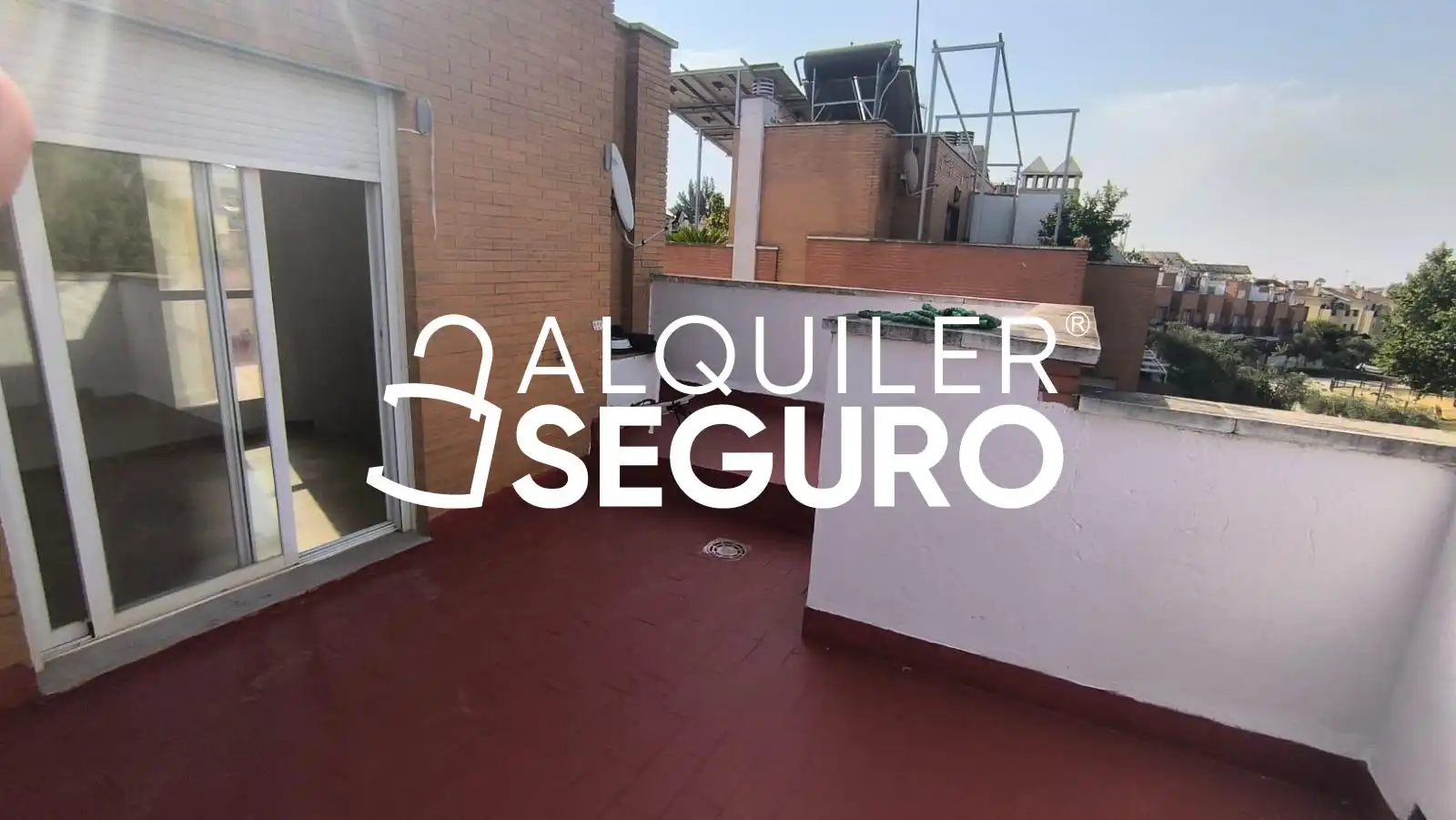 Vista exterior de Casa o chalet de alquiler en Bormujos con Terraza
