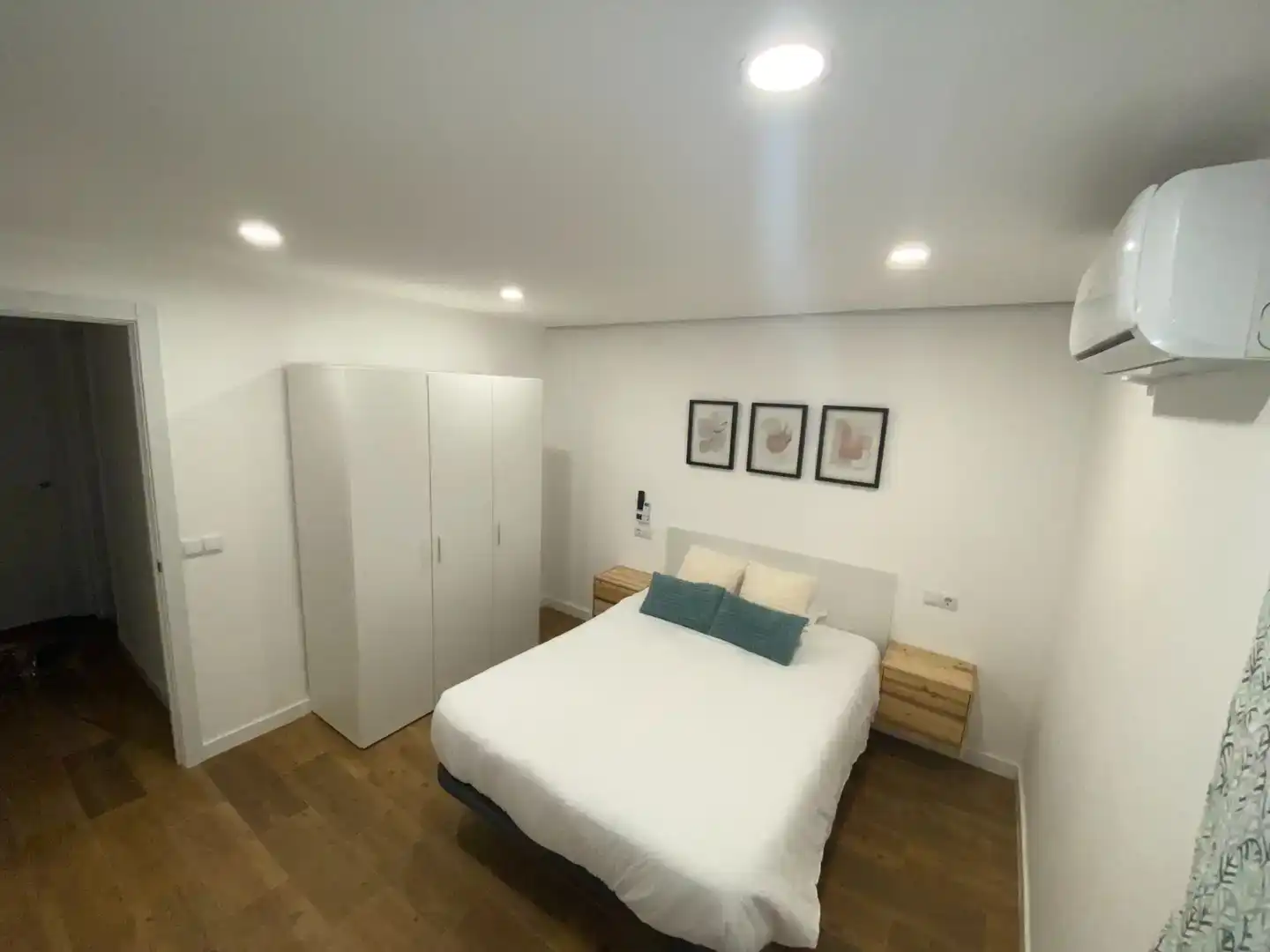 Schlafzimmer von Wohnung zur Miete in Vila-seca mit Klimaanlage und Balkon