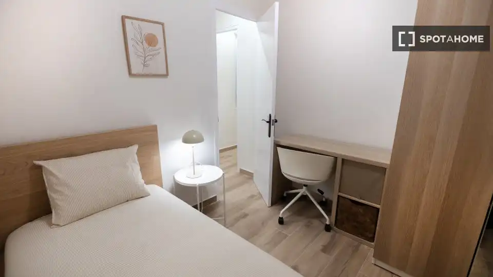 Appartamento con terrazza in affitto a Eixample, imagen 19