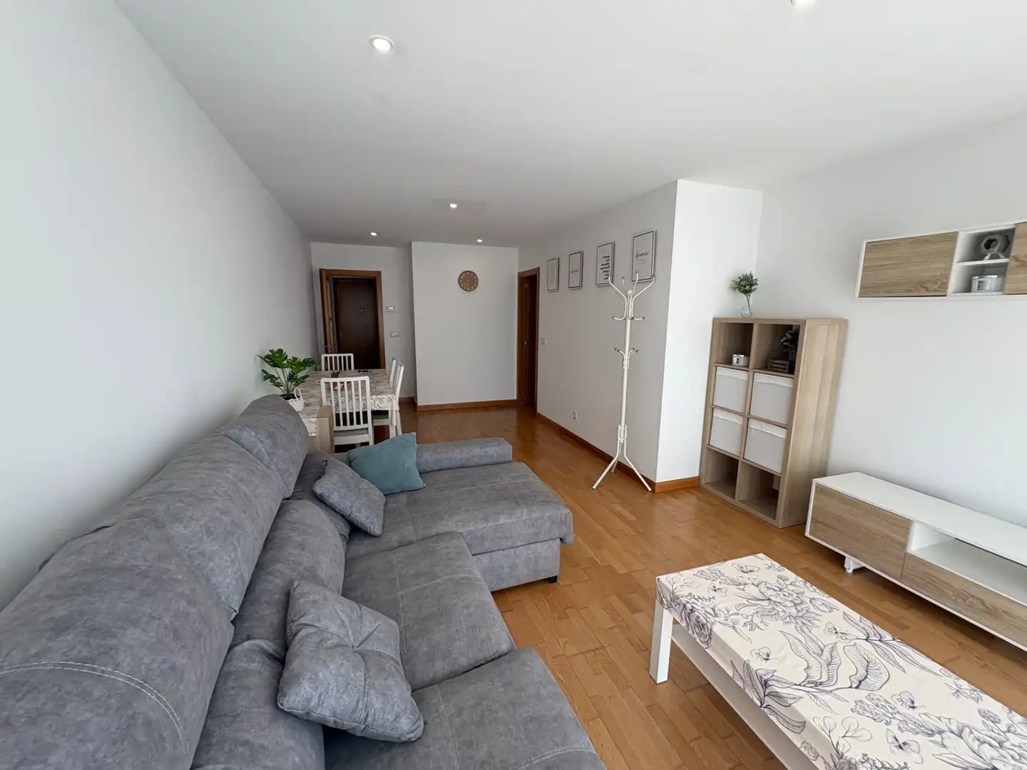 Sala de estar de Piso de alquiler en Narón con Calefacción, Trastero y Amueblado
