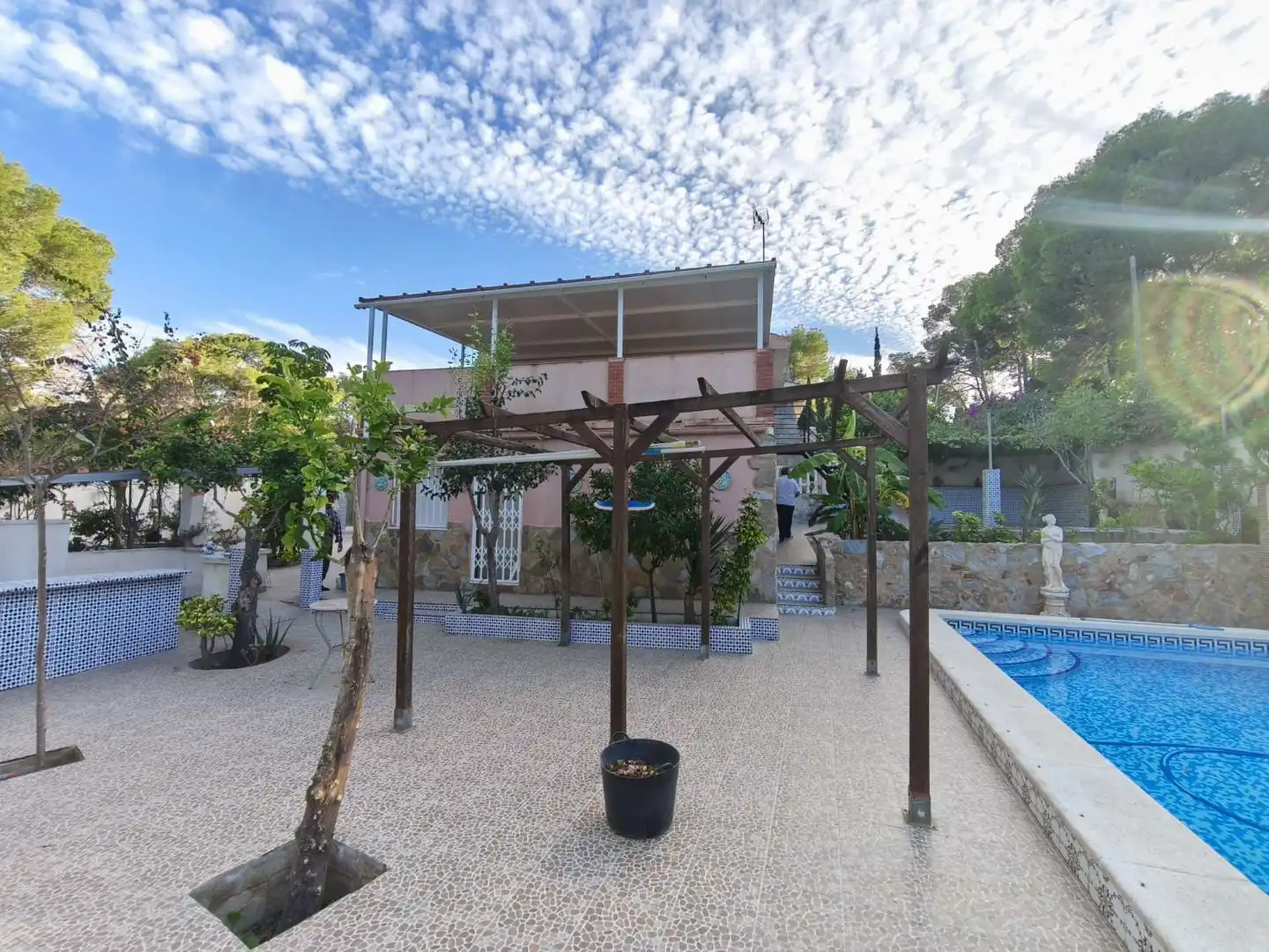 Vista exterior de Casa o chalet en venta en Torrevieja con Aire acondicionado, Trastero y Piscina