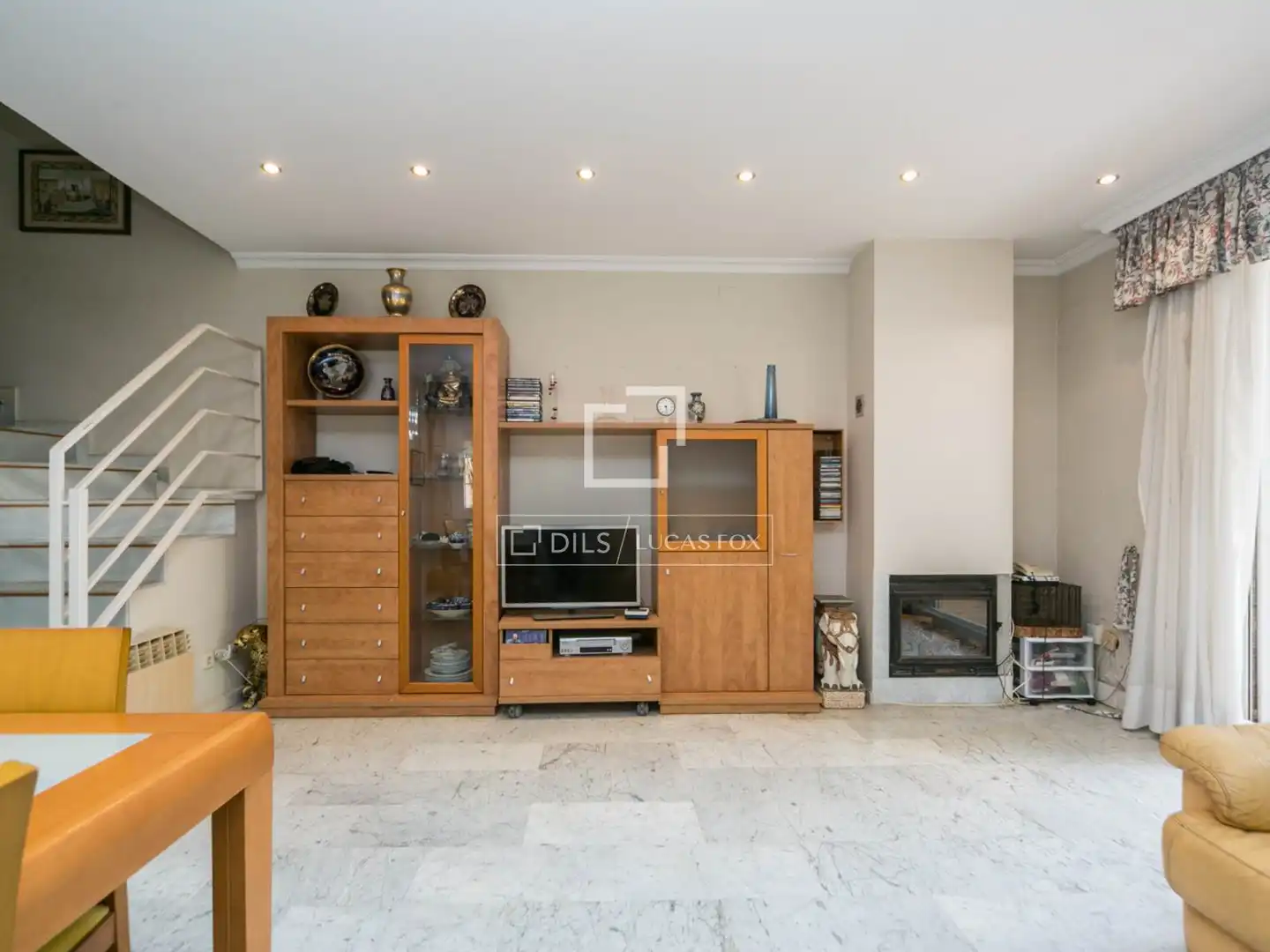 Living room of Houses for sale in Castelldefels  with Private garden, Terrace and Swimming Pool