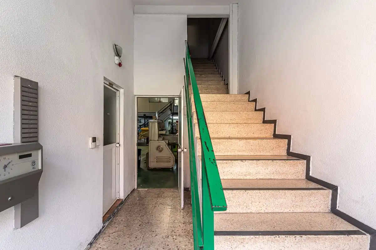 Business premises for sale in C. de Soria, imagen 26