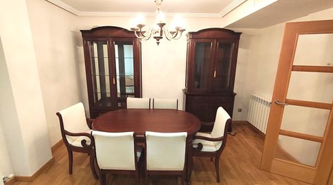 Foto 2 de Piso de alquiler en Barbastro, Huesca