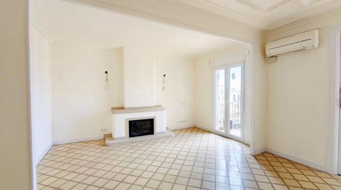 Photo 3 of Flat for rent in L'Antiga Esquerra de l'Eixample, Barcelona Capital