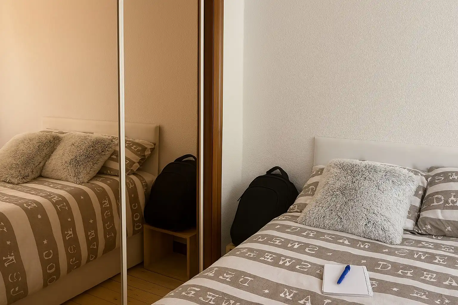 Dormitori de Pis de lloguer en Santander amb Calefacció, Terrassa i Moblat