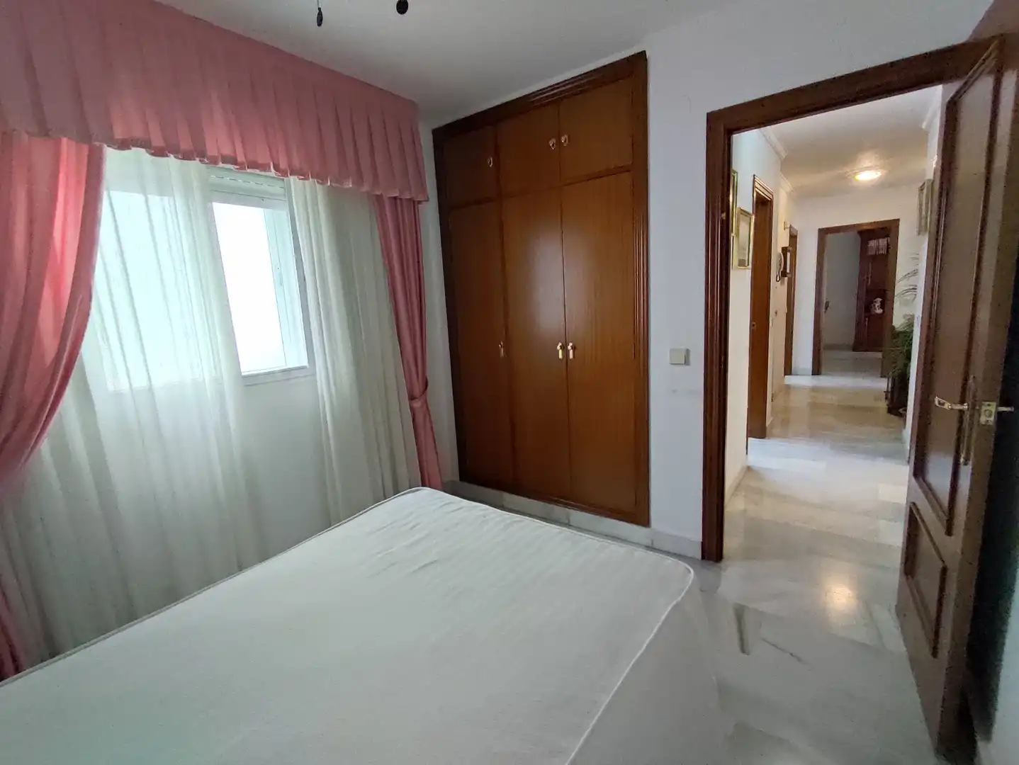 Habitación de Piso en venta en Málaga con Aire acondicionado, Terraza y Trastero
