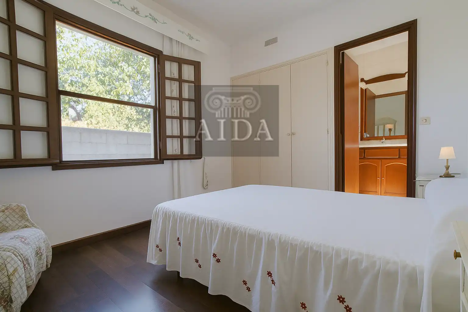 Detached house with pool for sale in Selwo, imagen 13