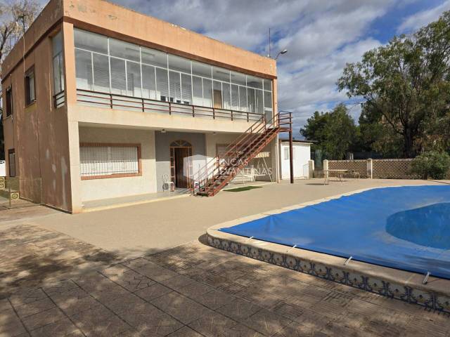 Terreno en Venta en Los Girasoles