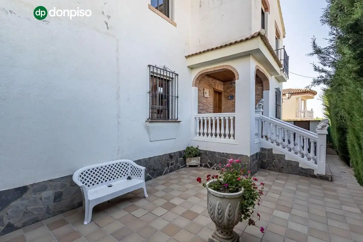 Chalet con piscina en venta en Gójar, imagen 46