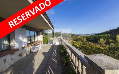 Vista exterior de Casa o xalet en venda en Ollo amb Calefacció, Jardí privat i Terrassa